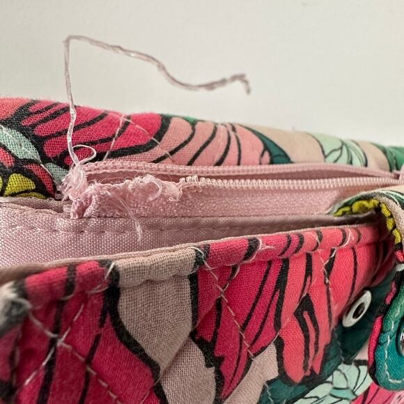 Vera Bradley Vintage Floral Smartphone Wristlet Wallet Broken Zipper & No Strap - Picture 9 of 11